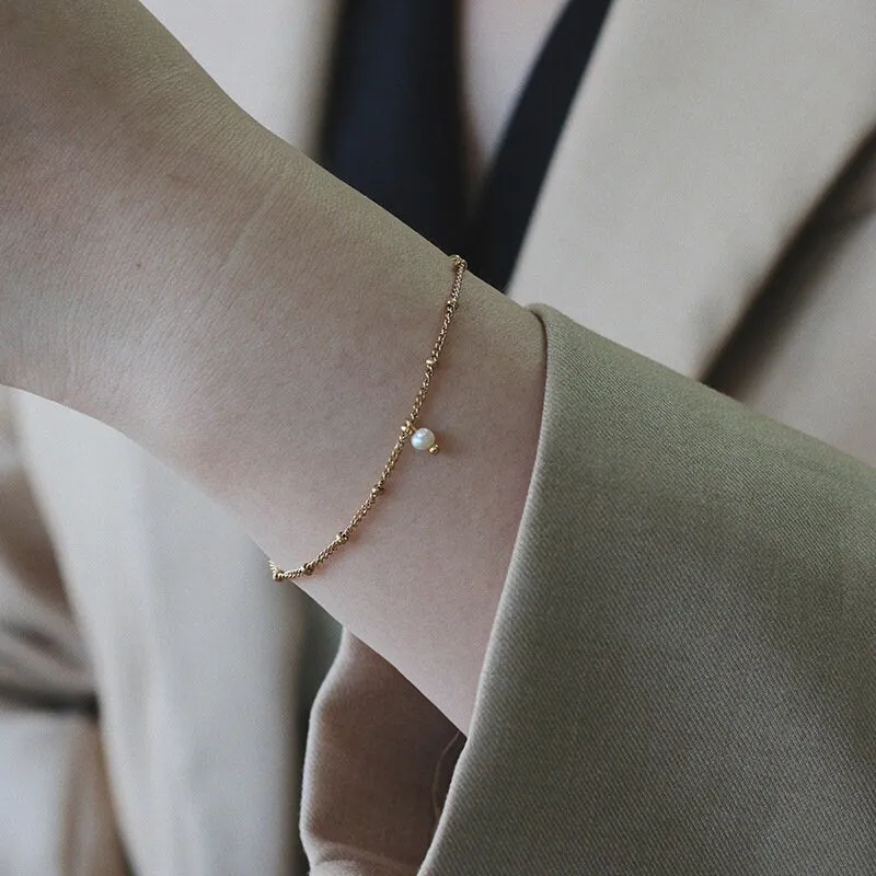 Dainty Pearl Bracelet, Natural Fresh Water Pearl Bracelet, Pearl Bracelet, 18K Gold Color Bracelet, Bridesmaid Bracelet, Wedding Bracelet