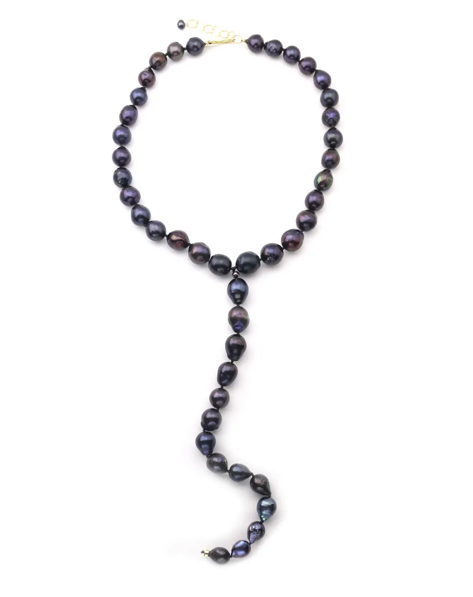 Laila Lariat: Black Baroque Pearl Lariat