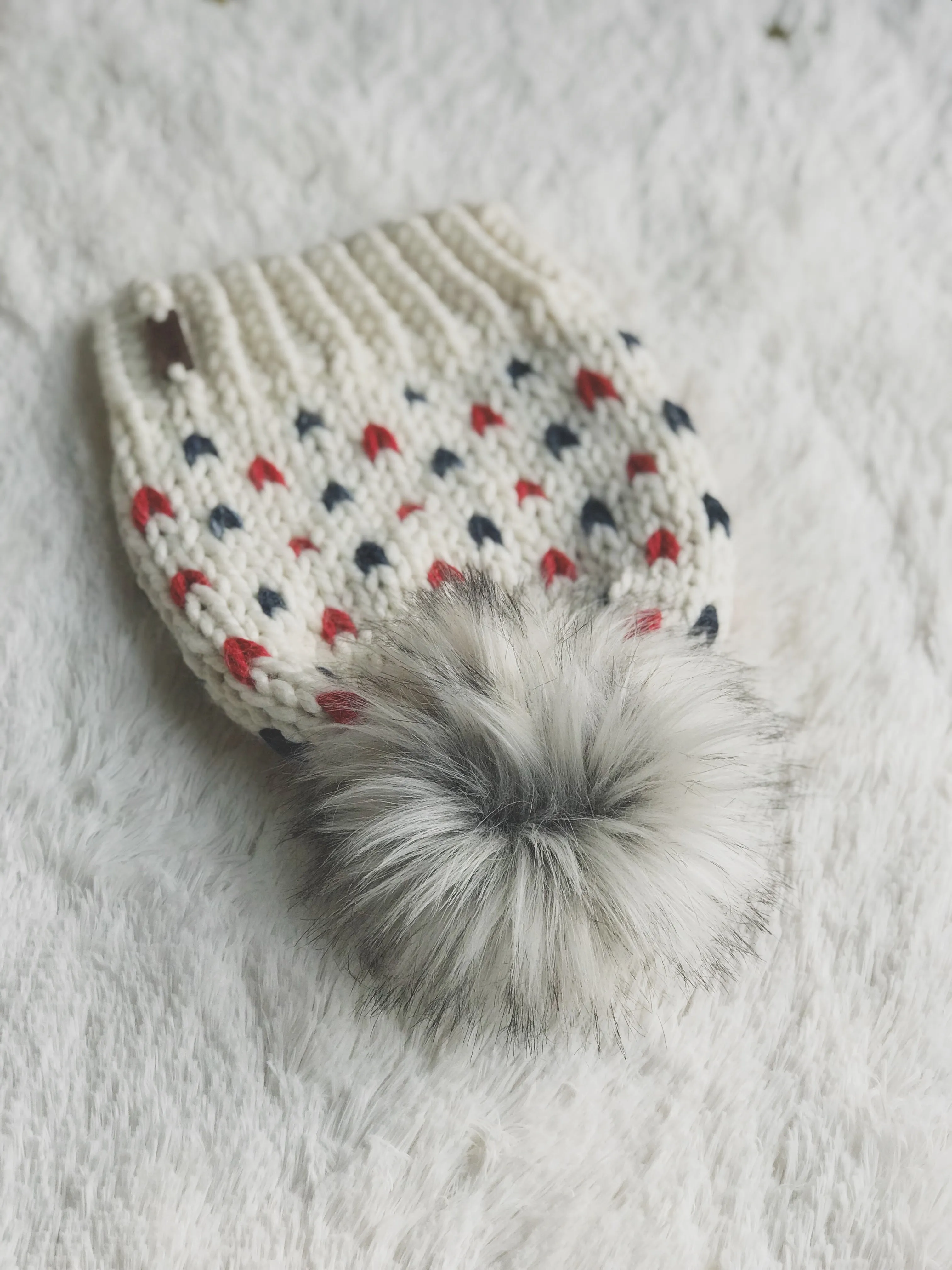 PATRIOTS Adult Knit Beanie Hat Fair Isle with Faux Fur Pom Pom