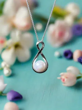 Pearl Infinity Necklace