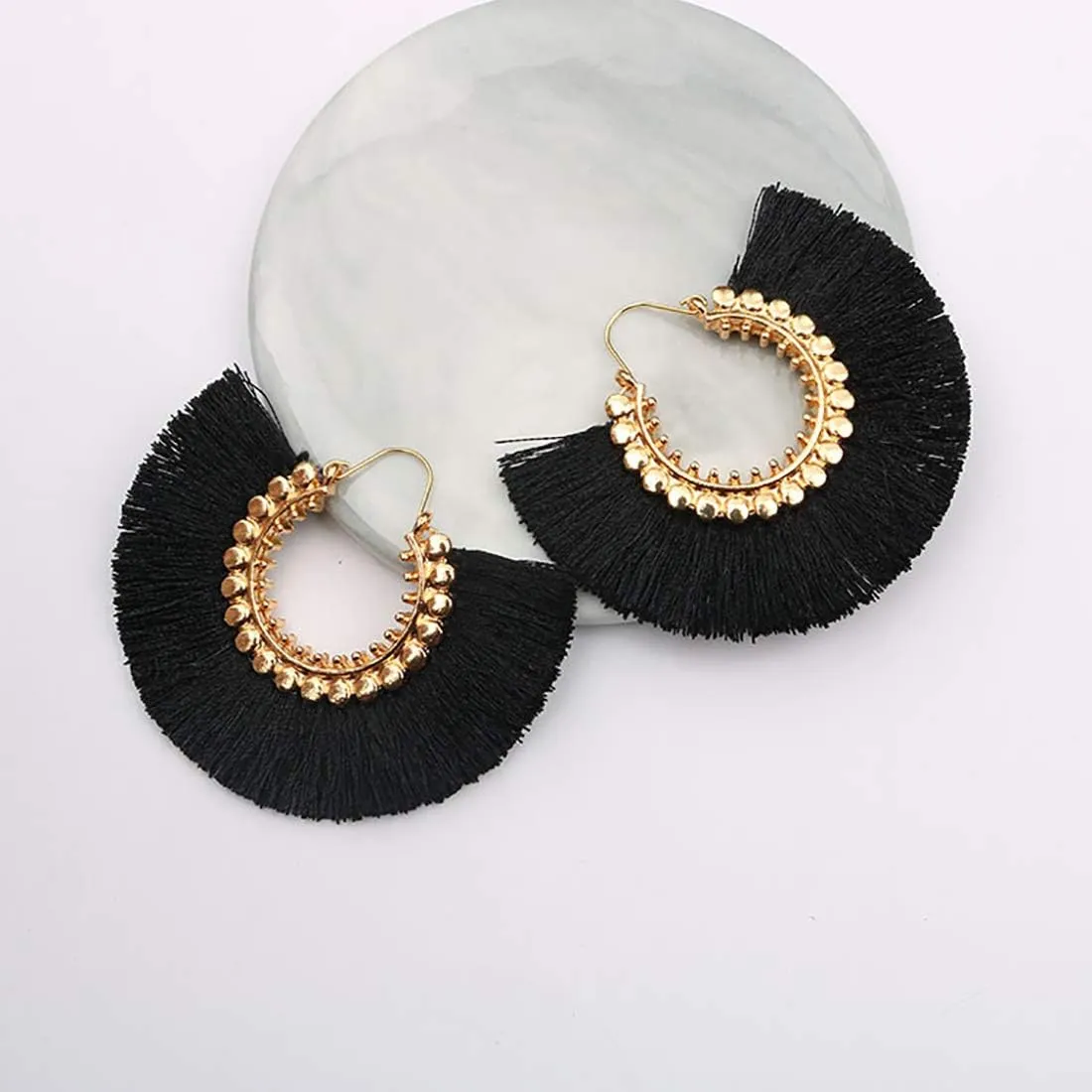 Tassel Hoop Earring Statement Thread Dangle Earrings Stylish Long Fringe Drop Earrings Lightweight Long Swingy French Hook Earrings for Women
